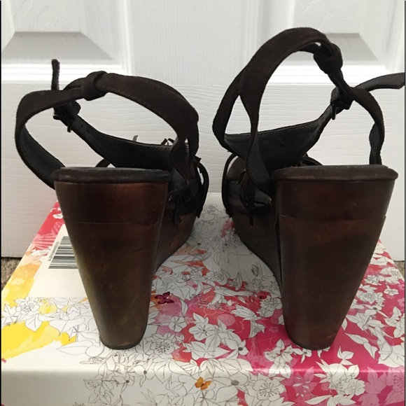 Chinese laundry tassel wedge sandals - Picture 6 of 10